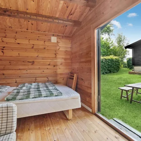 Front In With Wifi Holiday home