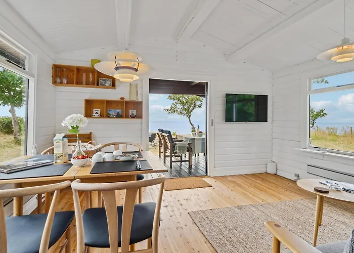 Casa de Férias Front In With Wifi Rønne